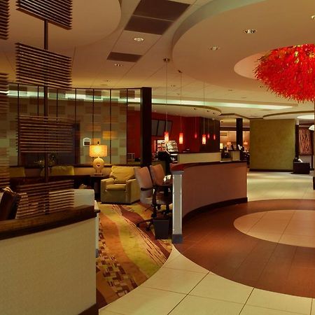Holiday Inn Olathe Medical Center 内观 照片